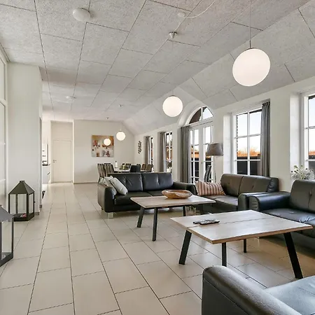 Pet Friendly Home In Ulfborg 乌尔夫堡